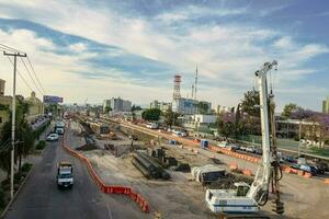 querétaro, Mexique - Mars 25 2023 - statut de le remodelage processus de 5 de febrero rue photo