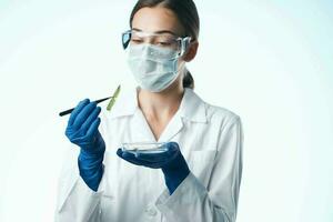femme laboratoire assistant médical masque recherche laboratoire science photo