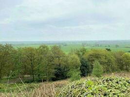 beeston dans le Royaume-Uni dans avril 2023. une vue de beeston Château et ses terrains photo