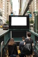 maquette de l'entrée du métro du panneau d'affichage. beau concept de photo de haute qualité et résolution