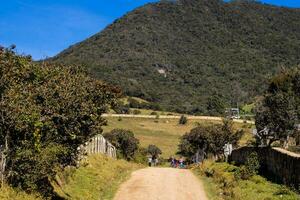 vue de le magnifique montagnes de le municipalité de la calera situé sur le est gammes de le colombien andes photo