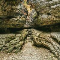 saltinskij gorge - une unique la nature réserve. gorge dans montagnes paysage la nature sur daghestan. Russie. photo