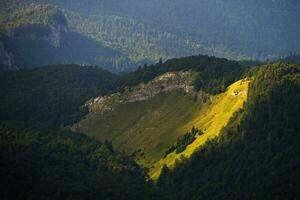 paysage de montagne pittoresque photo