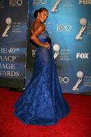 Eva marcille en arrivant à le 40e annuel naacp image récompenses à le tombeau salle dans los angeles Californie sur février 12 2009 2009 kathy huches huches photo