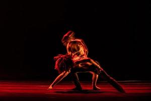 le mouvement abstrait de la danse photo