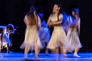 le mouvement abstrait de la danse photo