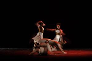 le mouvement abstrait de la danse photo