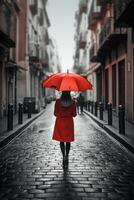 rouge parapluie dans main de femme en marchant sur une incolore rue. ai génératif photo