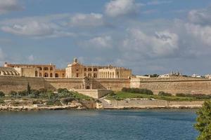 Vieux beau palais à La Valette à Malte photo