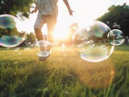 une proche en haut de géant bulles, flou Contexte de une enfant bokeh jambes portant blanc vêtements et fonctionnement autour sur le pelouse. ai génératif photo