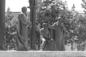 targu mures - inauguration de le statue de bethlen gabor et de le statue ensemble de le ardéléan école photo