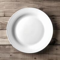 un vide assiette sur une blanc en bois tableau. Haut vue de blanc céramique assiette sur blanc en bois. génératif ai. photo