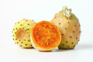 Jaune Orange cactus fruit épineux poire épineux juteux photo