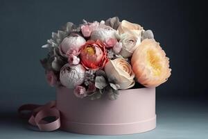 fleurs dans rond luxe présent boîte. bouquet de pivoines et des roses dans papier boîte. maquette de chapeau boîte de fleurs. intérieur décoration dans dans pastel couleurs. ai généré image photo