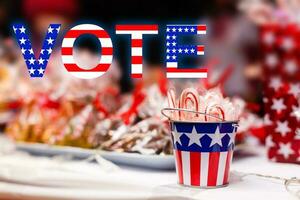 plusieurs petits gâteaux avec un américain coloré étoiles sur haut, voter Etats-Unis photo