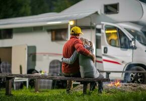 RV site de camp famille temps photo