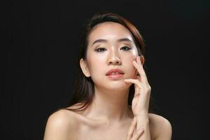 Sud est asiatique magnifique Jeune Dame mode maquillage cosmétique photo