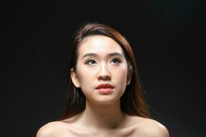 Sud est asiatique magnifique Jeune Dame mode maquillage cosmétique photo