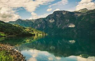 panoramique vue de minuscule village dans Norvège. photo