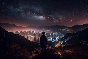 nuit aventure Hommes permanent sur Montagne de pointe ,génératif ai photo