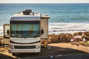 camping car camping site avec mer vue photo