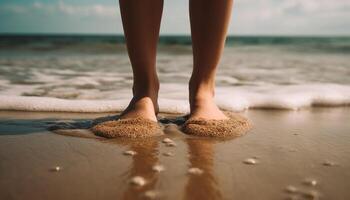 pieds nus femme des promenades sur humide sable, profiter la nature généré par ai photo