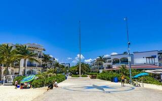 playa del Carmen quintana roo Mexique 2023 Caraïbes plage gens hôtels turquoise l'eau playa del Carmen Mexique. photo