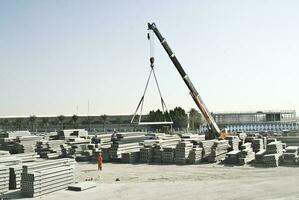 construction site avec grues.biton constructions photo