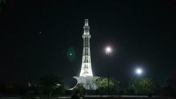 manier Pakistan montrant ses beauté à nuit photo