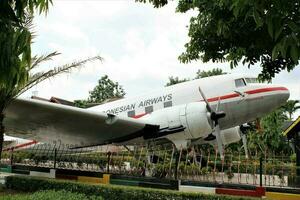Djakarta, indonésie-23 avril 2023 monument Taman mini Indonésie Inde indonésien voies aériennes photo