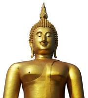 Statue de Bouddha dans le temple pubien de Thaïlande isolé sur fond blanc avec un tracé de détourage photo