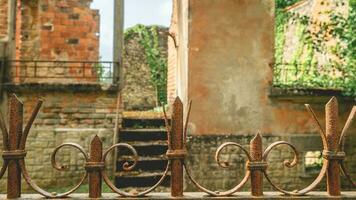 vieux ruines de oradou sur glane, France photo