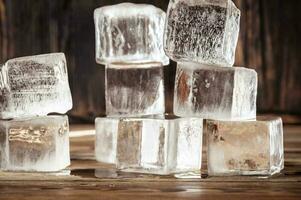 cristal clair la glace cubes photo