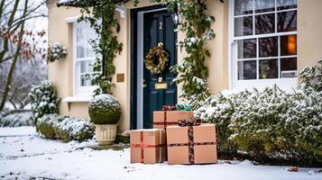 Noël cadeaux livraison, postal un service et vacances présente en ligne achats, enveloppé parcelle des boites sur une pays maison seuil de porte dans une neige hiver, génératif ai photo