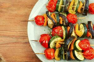 légume brochettes sur en bois bâton. photo