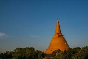 phra pathom chedi, le le plus grand et le plus haut pagode dans Thaïlande et alentours zone situé à amphoe mueang Nakhon pathom province. photo