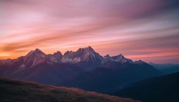 majestueux Montagne intervalle à crépuscule, une tranquille aventure dans la nature généré par ai photo