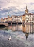 ville de zurich dans la journée suisse photo