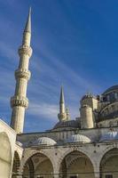 Cour de la mosquée de Suleymaniye à Istanbul Turquie