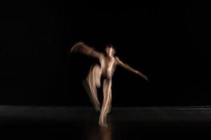 le mouvement abstrait de la danse photo