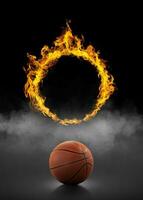 basketball Balle et anneau, de Feu dans noir fumée Contexte photo