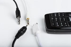 casque d'accessoires pour smartphone, câble de charge pour téléphone portable à bouton-poussoir à l'ancienne