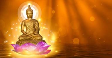 bouddha, statue, eau, lotus, bouddha, debout, sur, fleur lotus, sur, fond orange