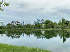 Taman tasik Titiwangsa dans Malaisie photo