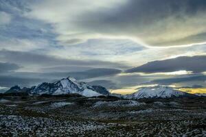 Montagne paysage environnement, torres del paine nationale parc, patagonie, Chili. photo