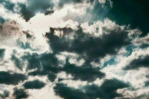 magnifique vue de un Terre et ciel - incroyable ciel avec des nuages photo