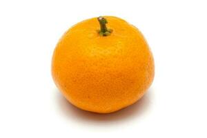Orange isolé. shantang Orange sur blanche. shantang birman Orange sur blanc Contexte. photo