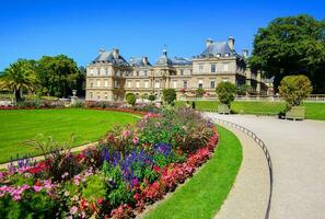 Luxembourg palais dans après midi photo