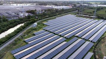 solaire cellules agriculture à côté de avec rivières et des usines dans industriel zone. vert monde concept avec le écosystème avec La technologie recyclage. photo