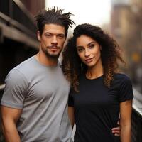 illustration de une couple mode portrait avec plaine T-shirt maquette, ai généré photo